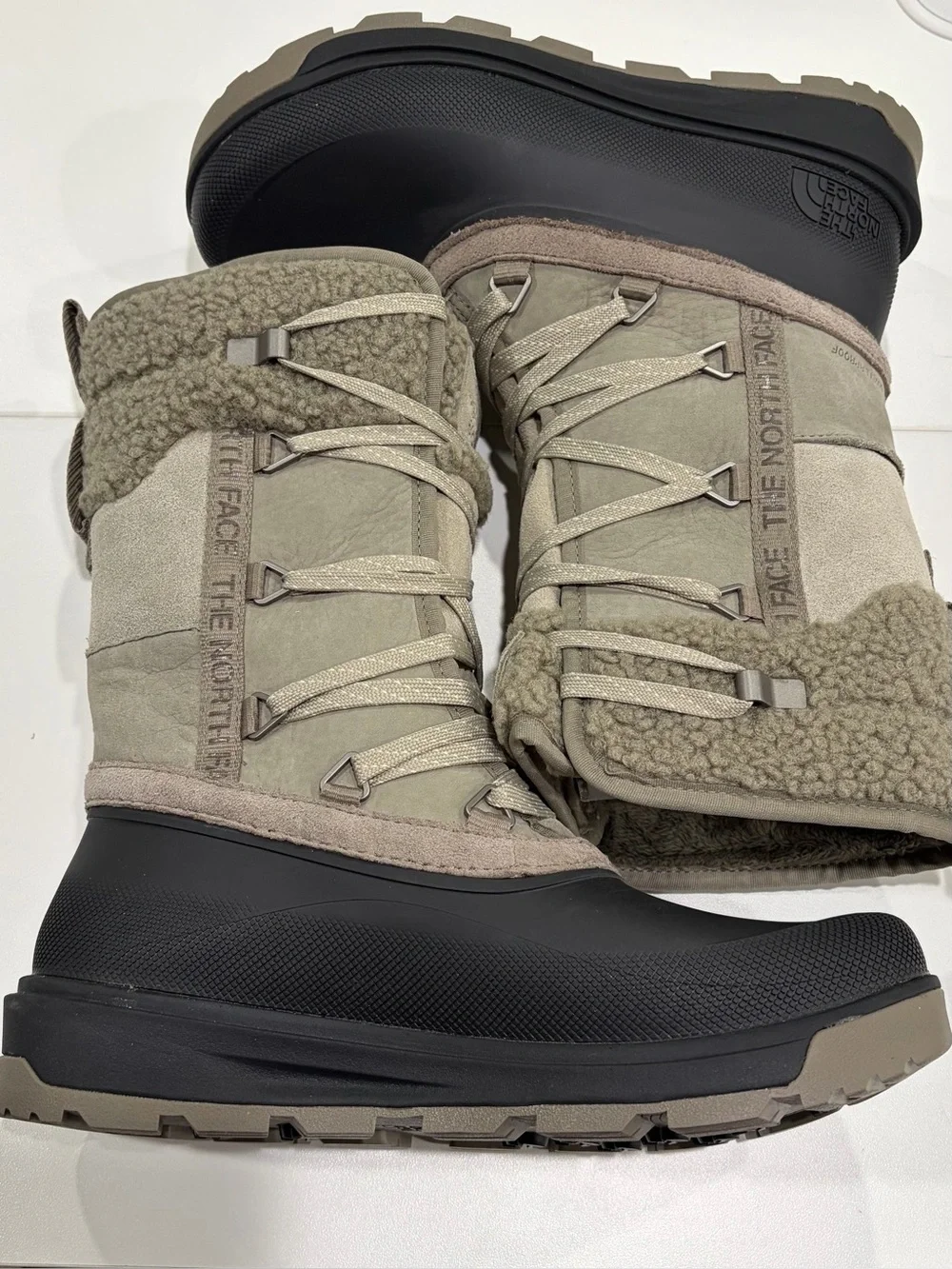 The North Face Women's 7.5 Shellista VI Mid Boots Leather Clay Grey NWT Snow